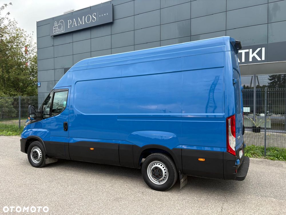 Iveco Daily 35S180, 3.0 180KM, L3H3, HiMatic, LED, Niski przebieg - 4