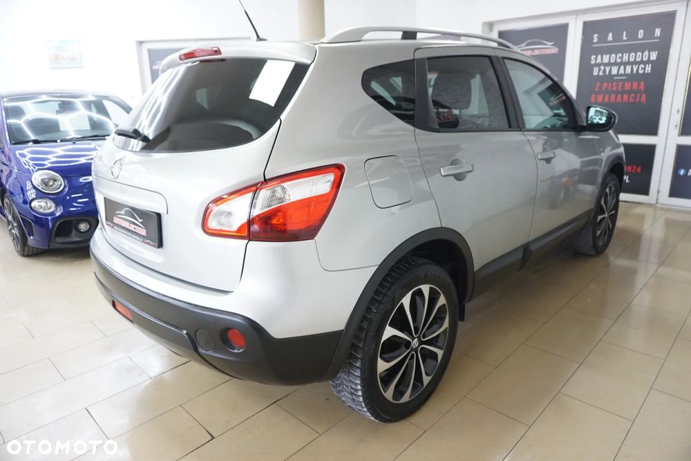 Nissan Qashqai - 13