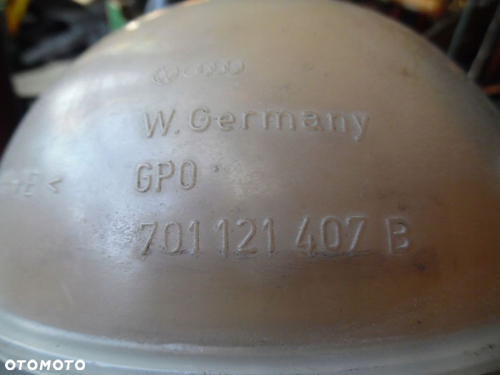 VW T4 CARAVELLE ZBIORNIK WYRÓWNAWCZY CIECZY - 4