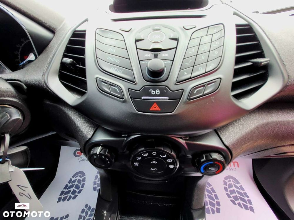 Ford EcoSport - 24