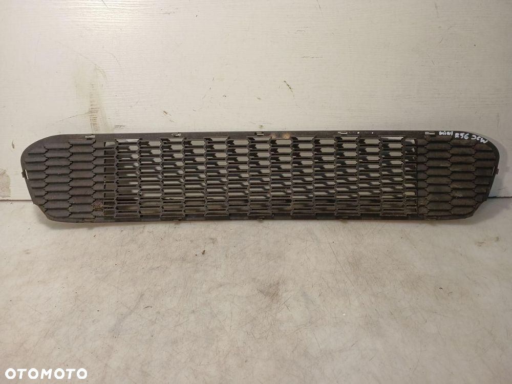 KRATKA  ATRAPA ZDERZAKA PRZEDNIEGO MINI COOPER R56 JCW 51110404124 - 2