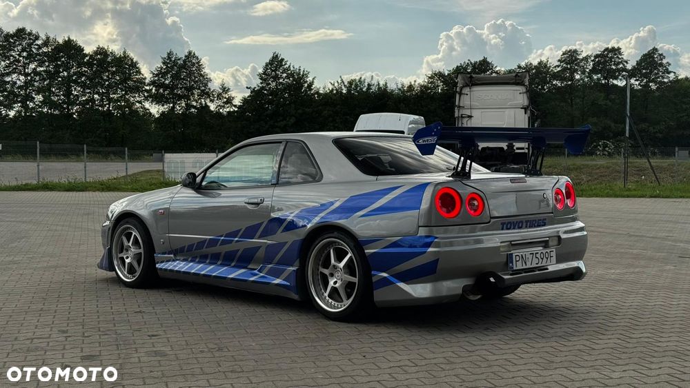 Nissan Skyline - 30