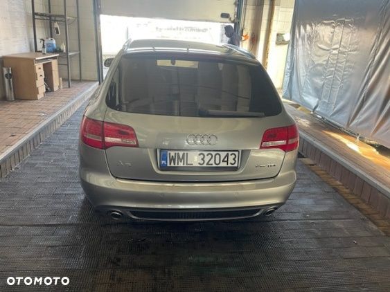 Audi A6 Avant 2011 photo 4