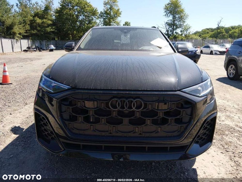 Audi Q8 - 8