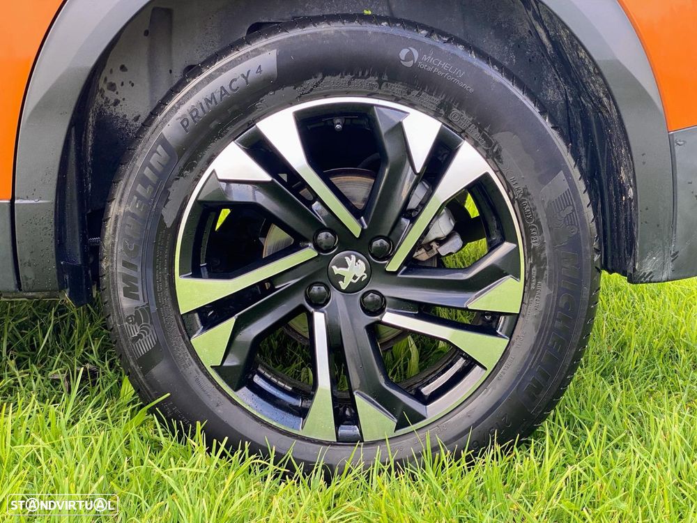 Peugeot 2008 1.2 PureTech GT EAT8 - 25