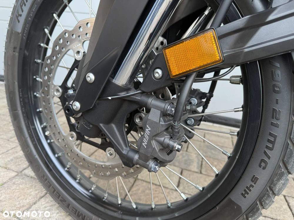Honda CRF - 9