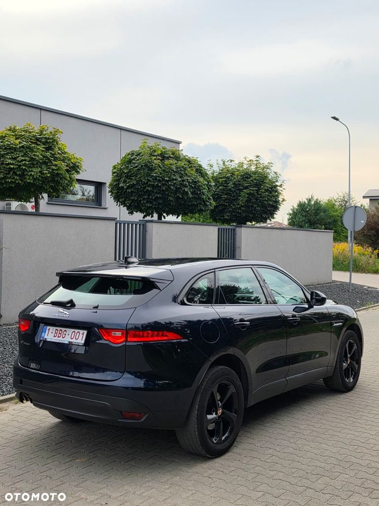 Jaguar F-Pace 20d Prestige - 12