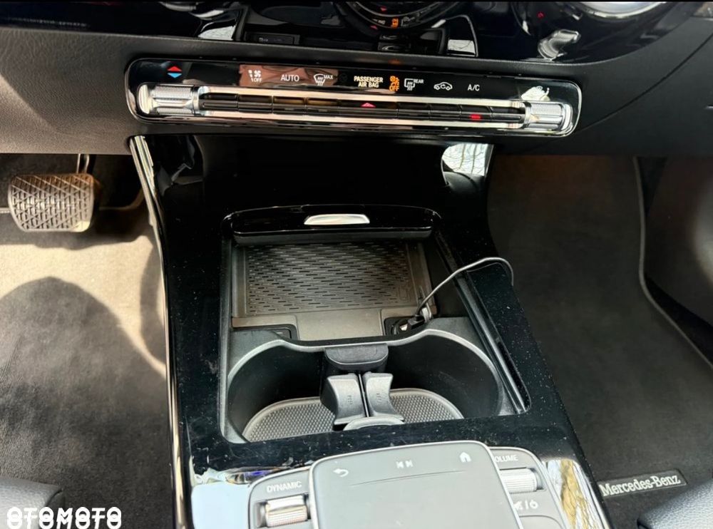 Mercedes-Benz CLA 200 d Progressive 8G-DCT - 13