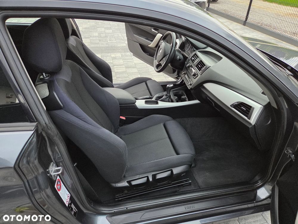 BMW Seria 1 114d Advantage - 19