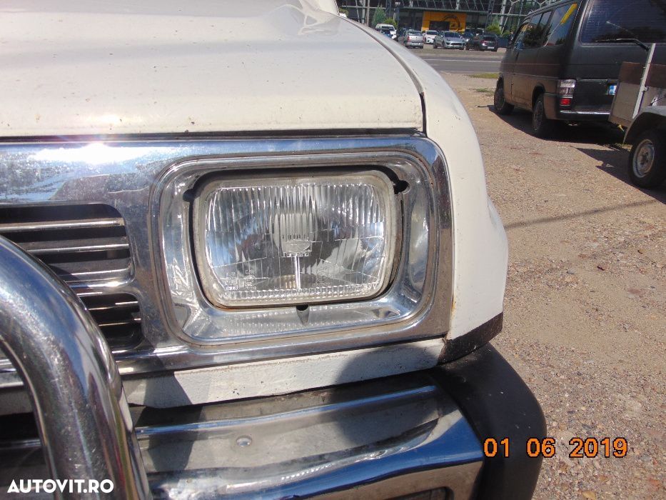 Far Daihatsu Feroza faruri stanga dreapta dezmembrez Feroza 1.6 - 1