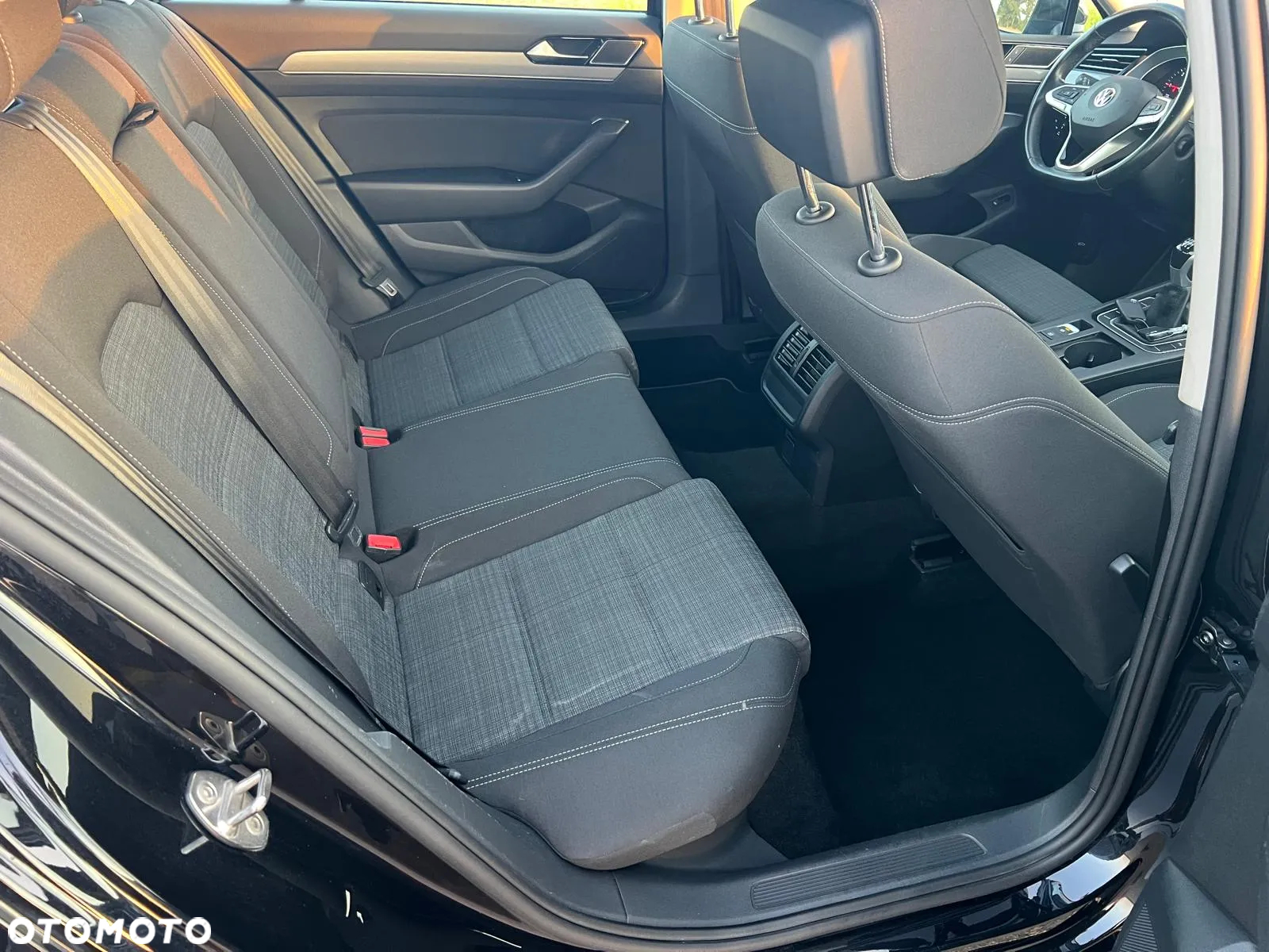Volkswagen Passat 2.0 TDI EVO Business - 16