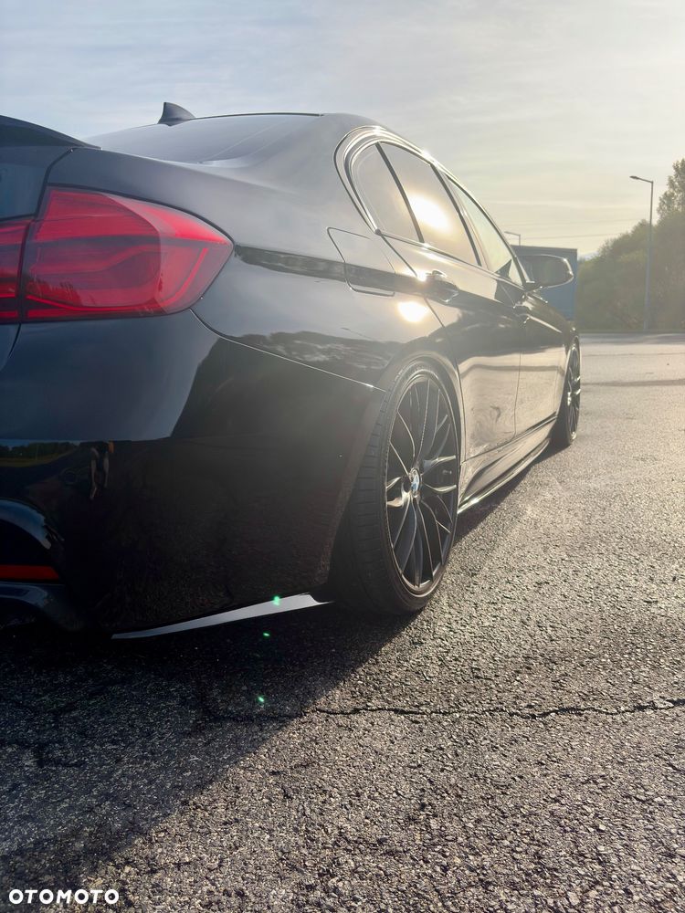 BMW Seria 3 340i xDrive M Sport Shadow sport - 10