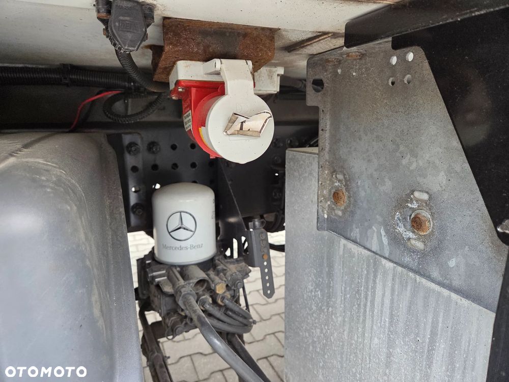 Mercedes-Benz Antos atego actros 1830 - 9