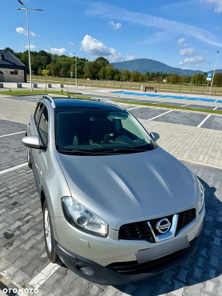 Nissan Qashqai - 25