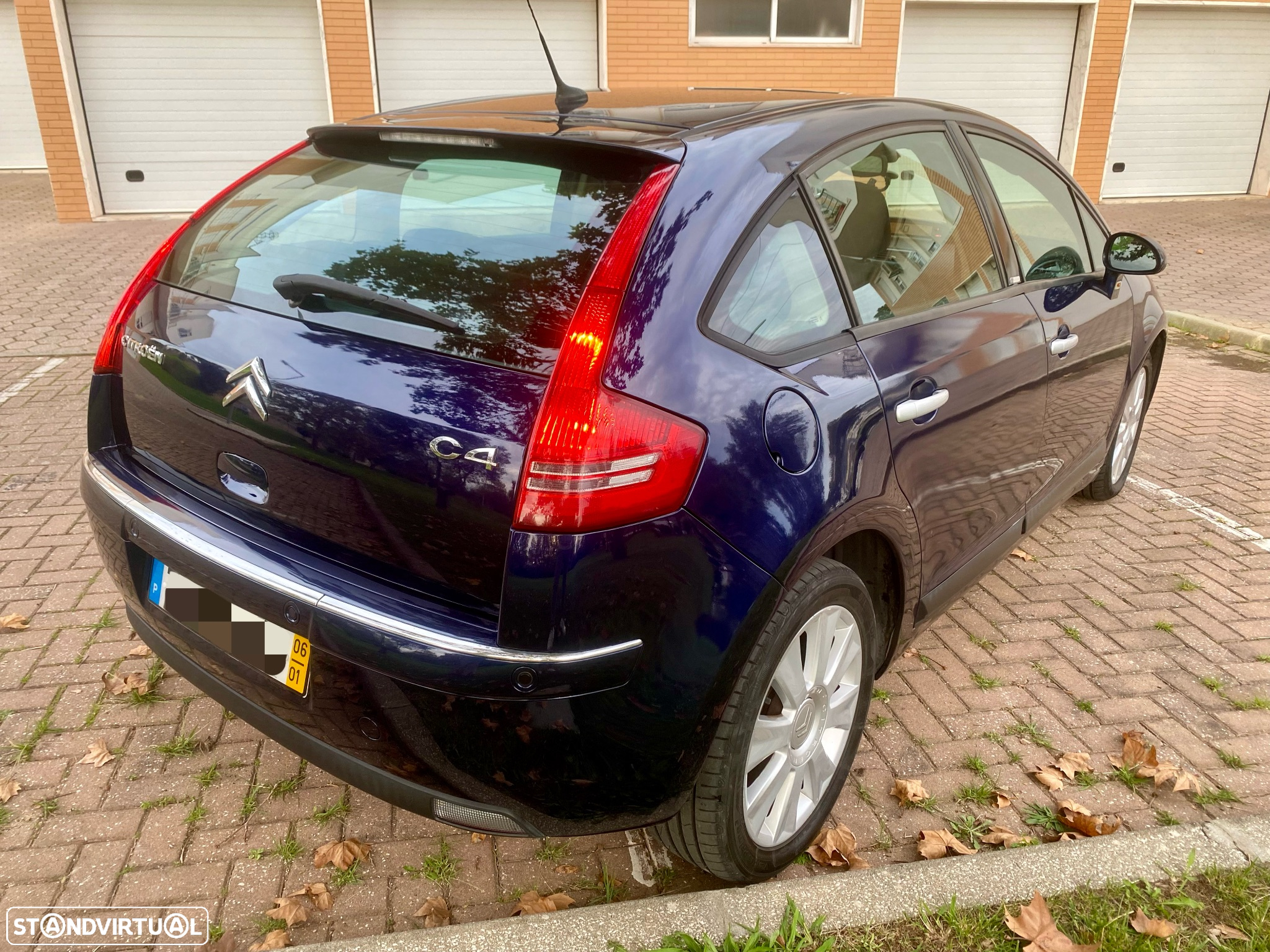 Citroën C4 1.6 HDi 110 Exclusive - 10