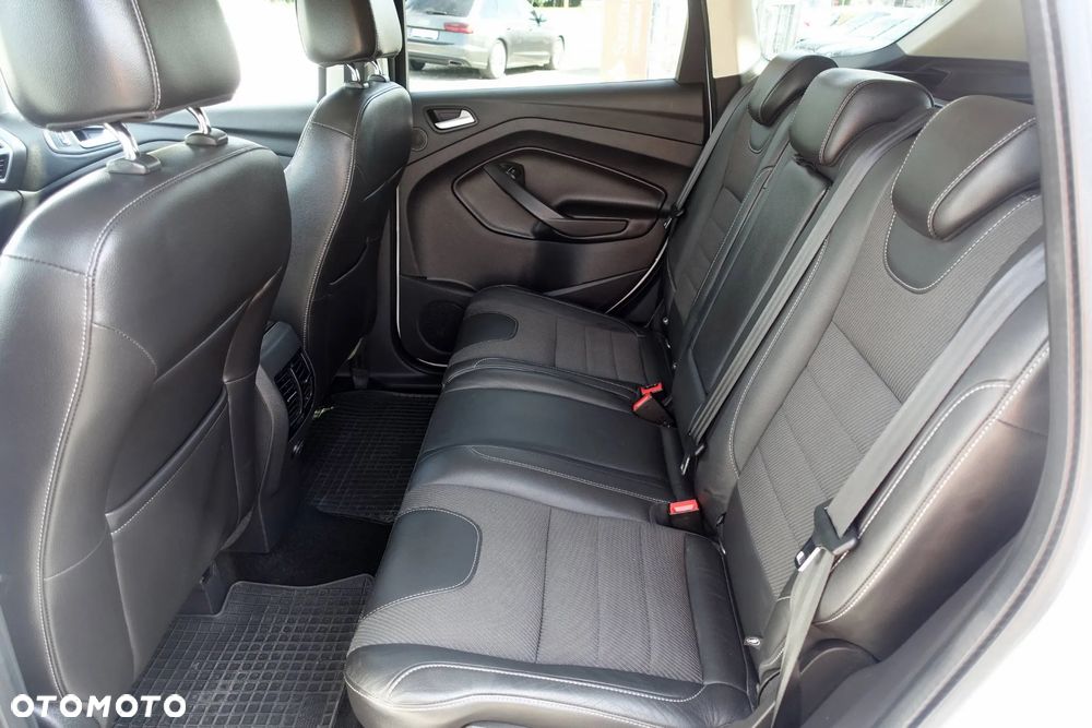 Ford Kuga 2.0 TDCi 4WD Titanium - 15