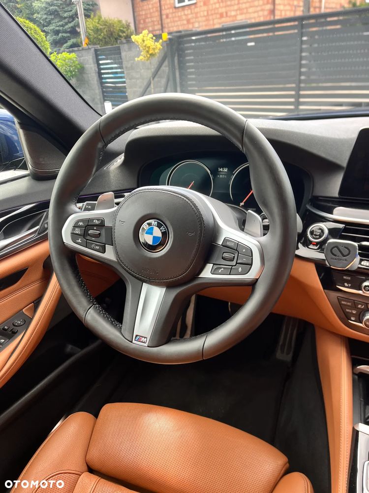 BMW Seria 5 530i xDrive M Sport sport - 18