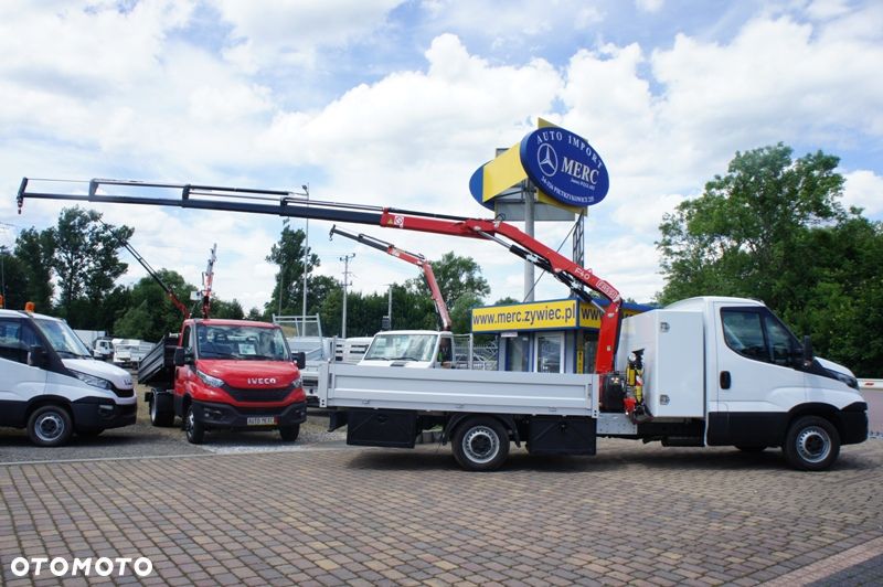 Iveco 35C16 podwozie skrzynia wywrotka HDS - 20