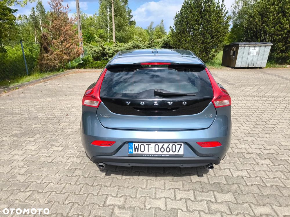 Volvo V40 T3 Momentum - 7
