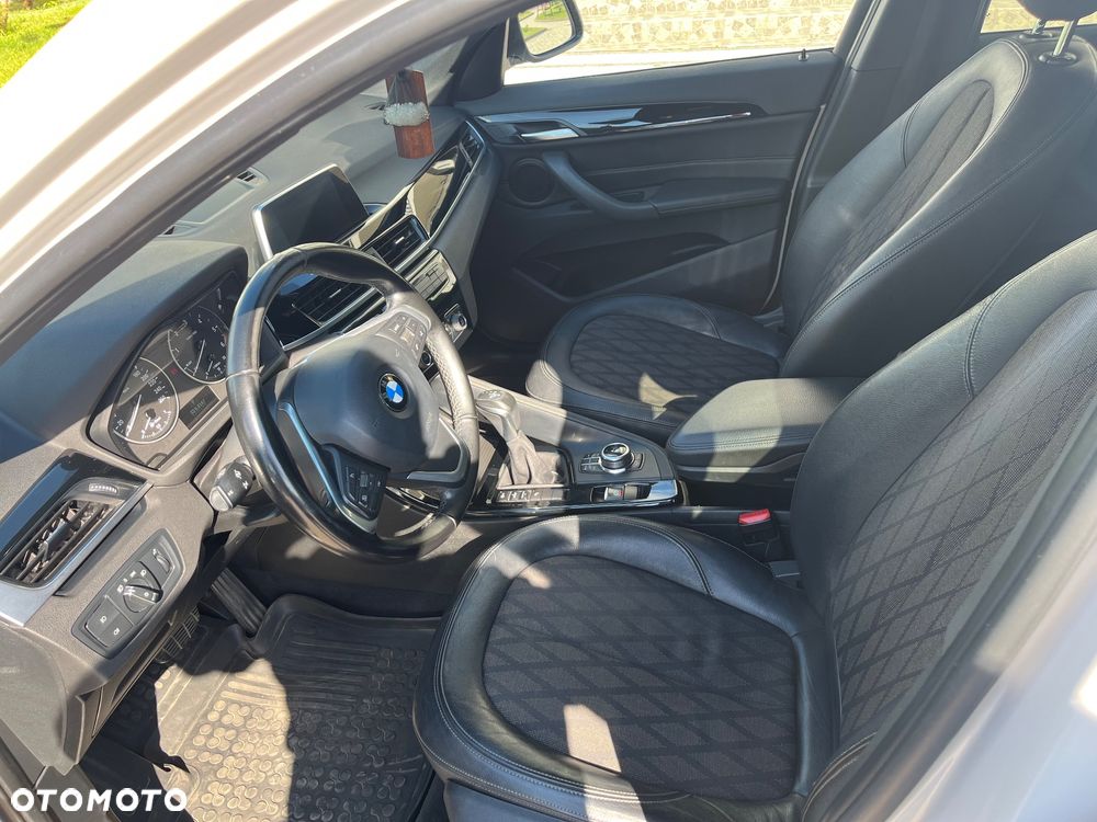 BMW X1 xDrive18d xLine sport - 10