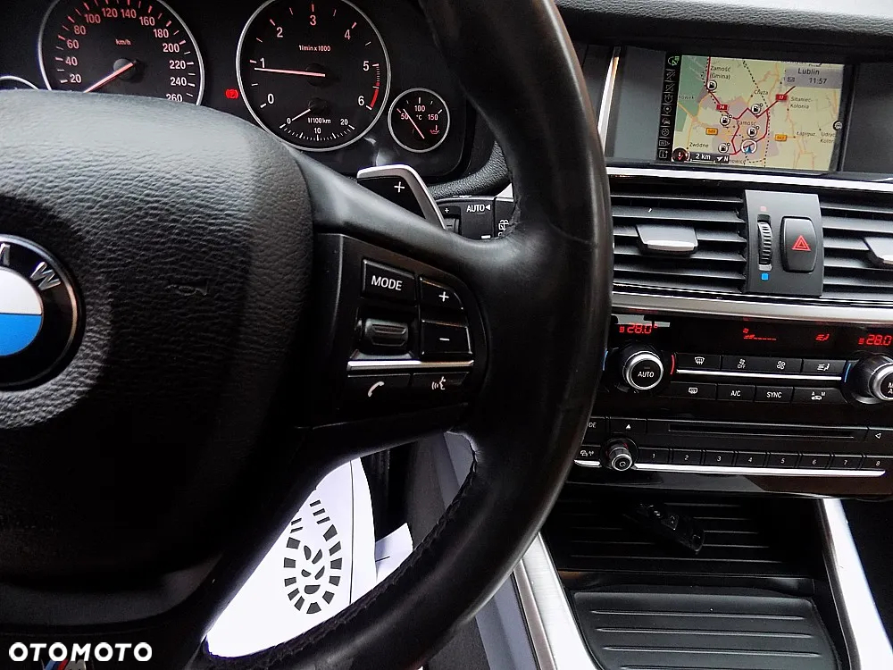 BMW X3 sDrive18d - 15