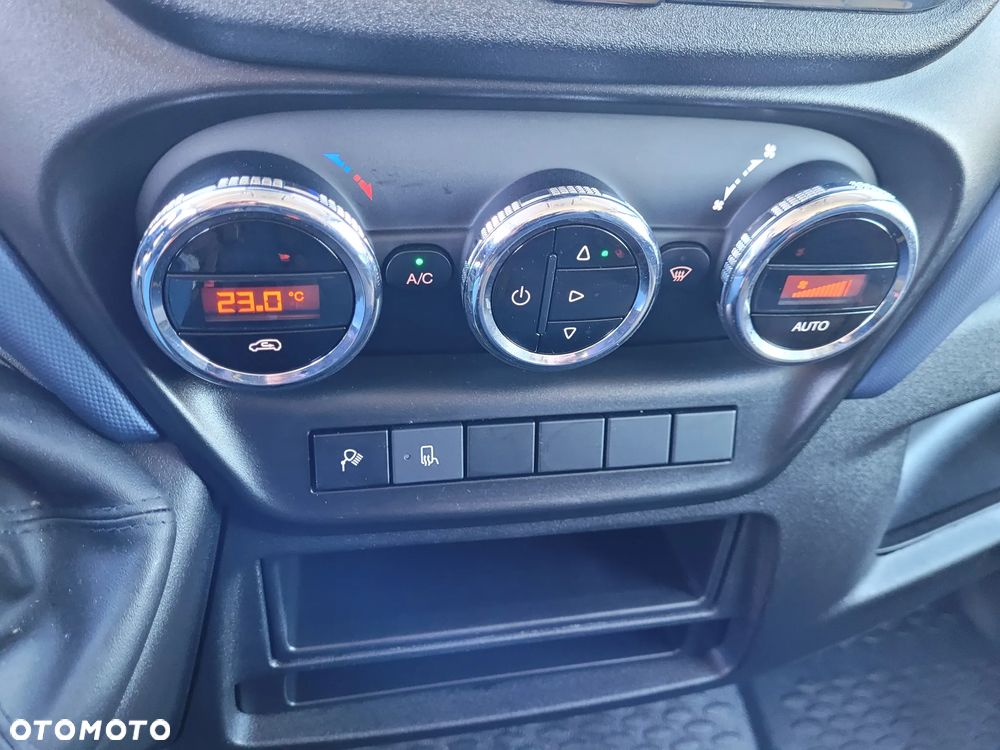 Iveco 35s18 - 29