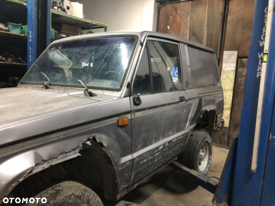 Isuzu trooper 1 2.8td na części - 3