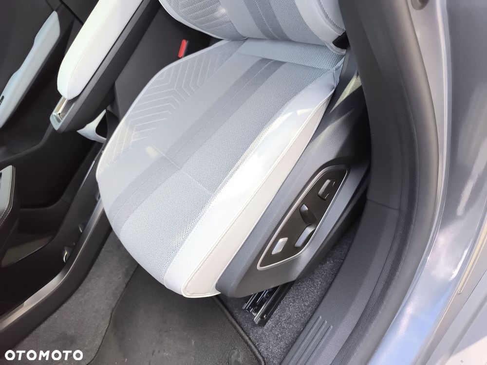 Renault Scenic EV87 Iconic - 12