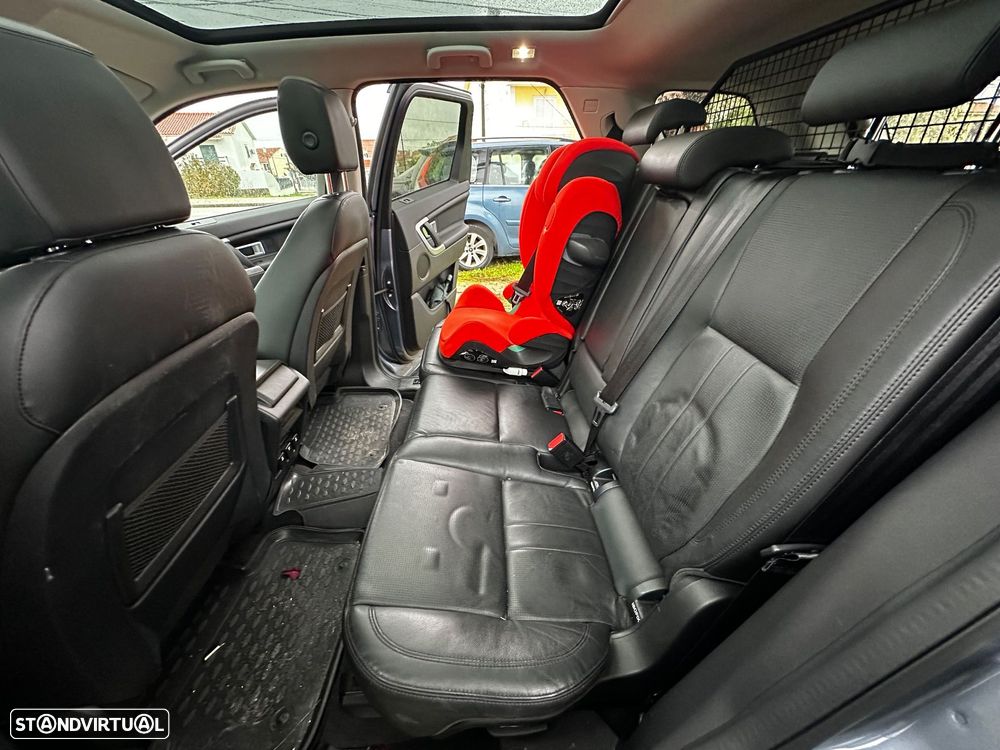 Land Rover Discovery Sport 2.0 eD4 HSE - 8