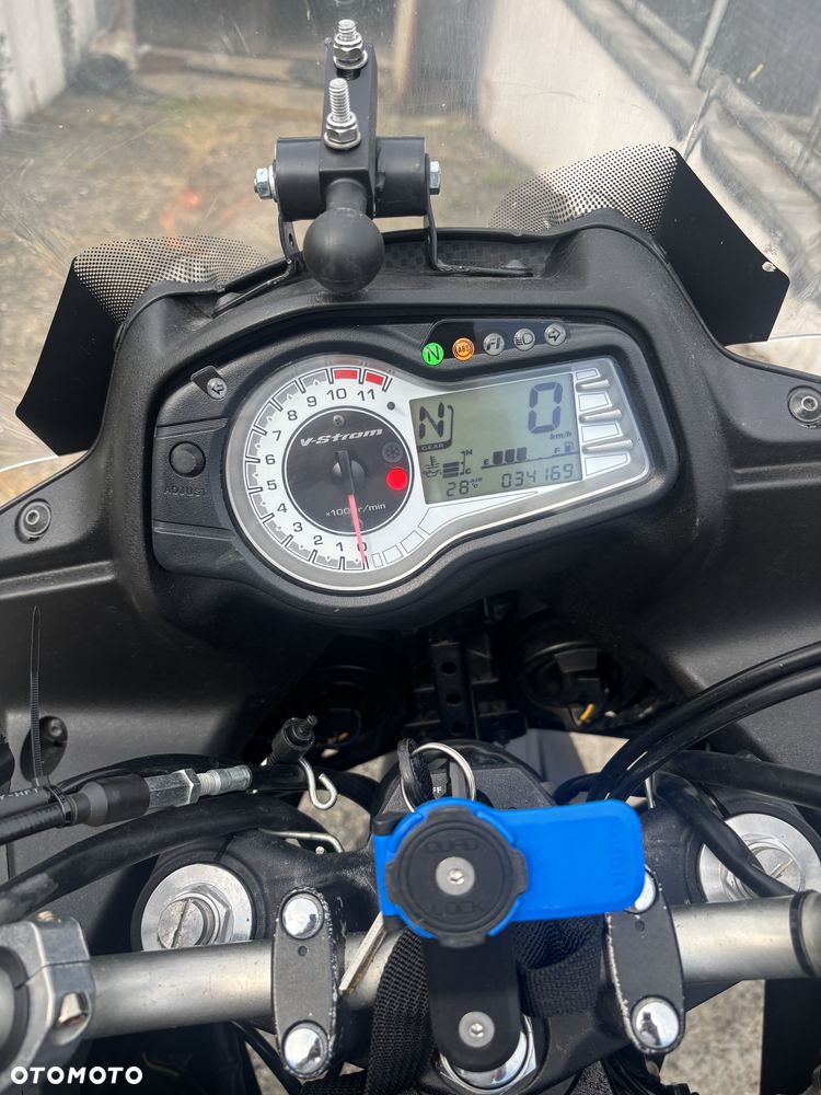 Suzuki DL - 6