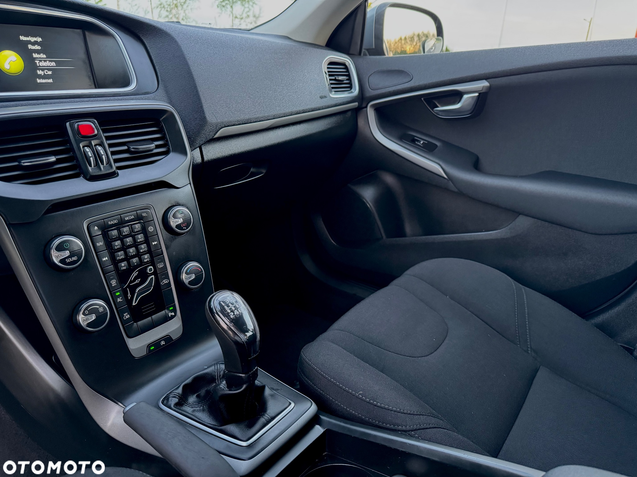 Volvo V40 - 20