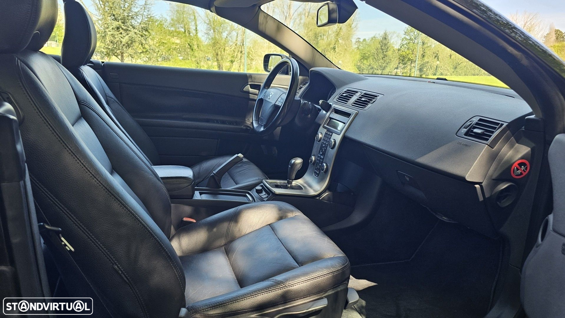 Volvo C70 2.4 D5 Summum Geartronic - 11