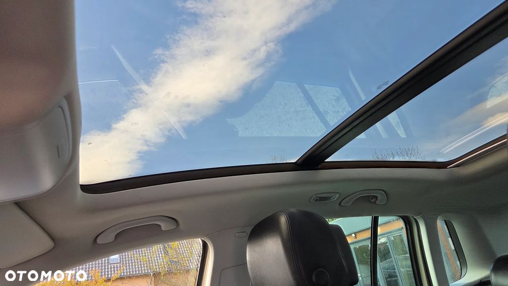 Volkswagen Tiguan 2.0 TDI DPF BlueMotion Technology Exclusive - 22