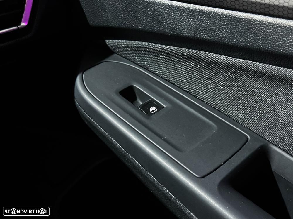 VW Golf 1.4 TSI GTE+ DSG - 32