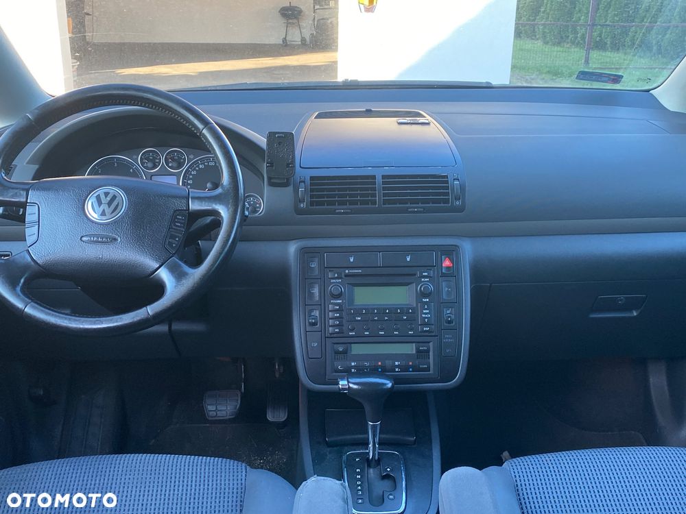 Volkswagen Sharan - 9
