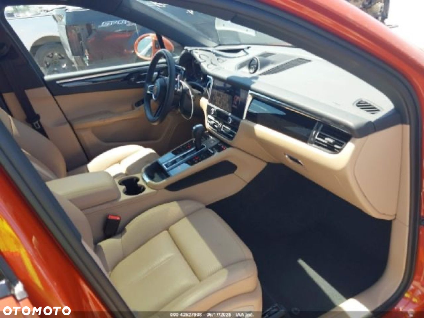 Porsche Macan - 9
