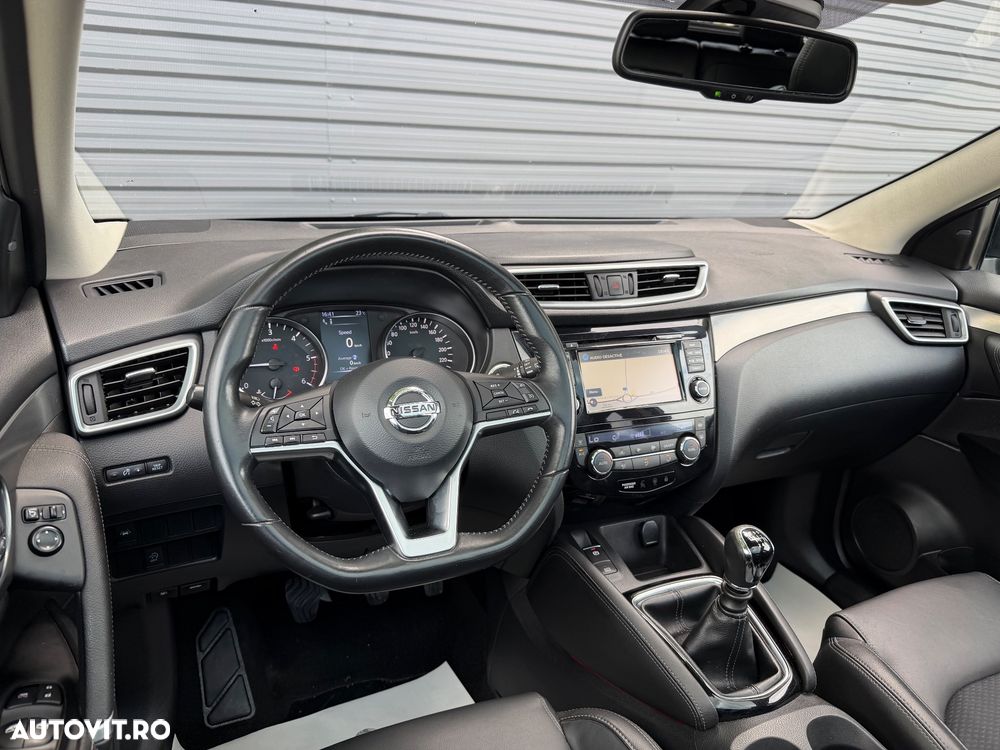 Nissan Qashqai 1.6 DCI TEKNA+ - 11