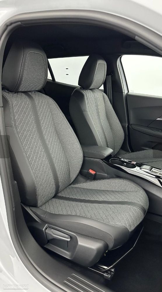 Peugeot 2008 1.5 BlueHDi Allure Pack EAT8 - 9