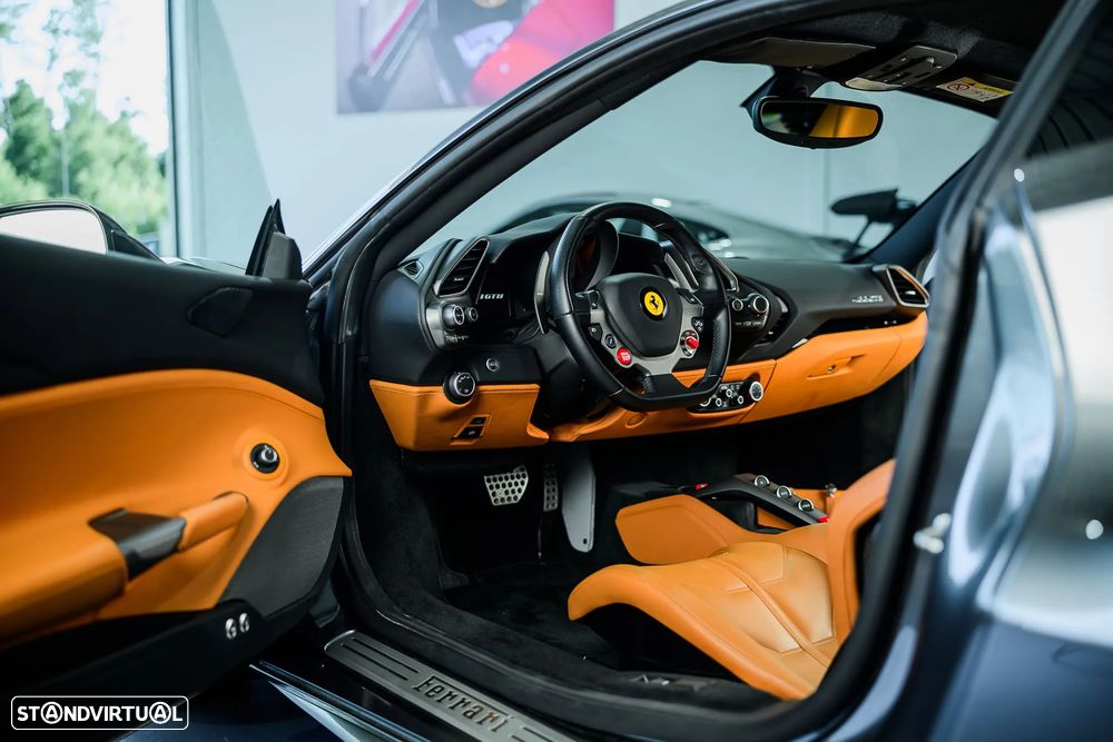 Ferrari 488 GTB - 15