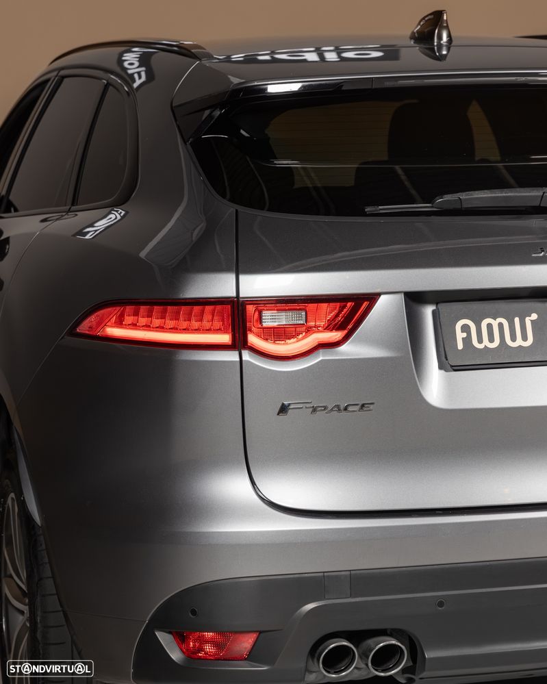 Jaguar F-Pace 2.0 i4D R-Sport Aut. - 34