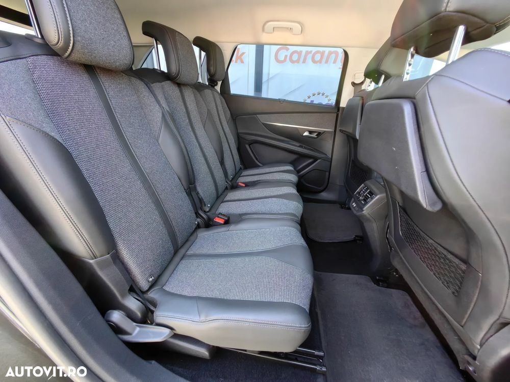 Peugeot 5008 PureTech 130 Stop & Start GPF EAT8 Allure Business-Paket - 8