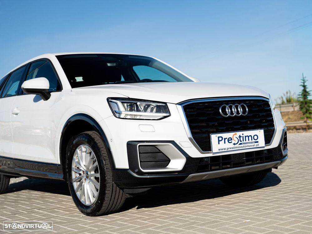 Audi Q2 30 TDI Design S tronic - 10