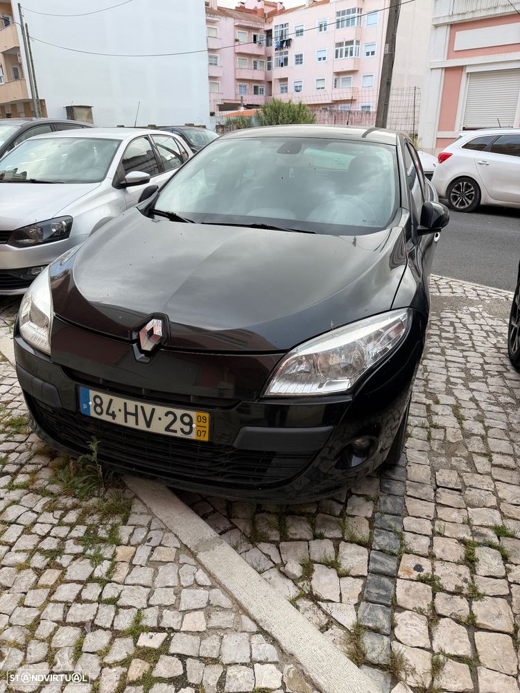 Renault Mégane 1.5 dCi Dynamique S - 1