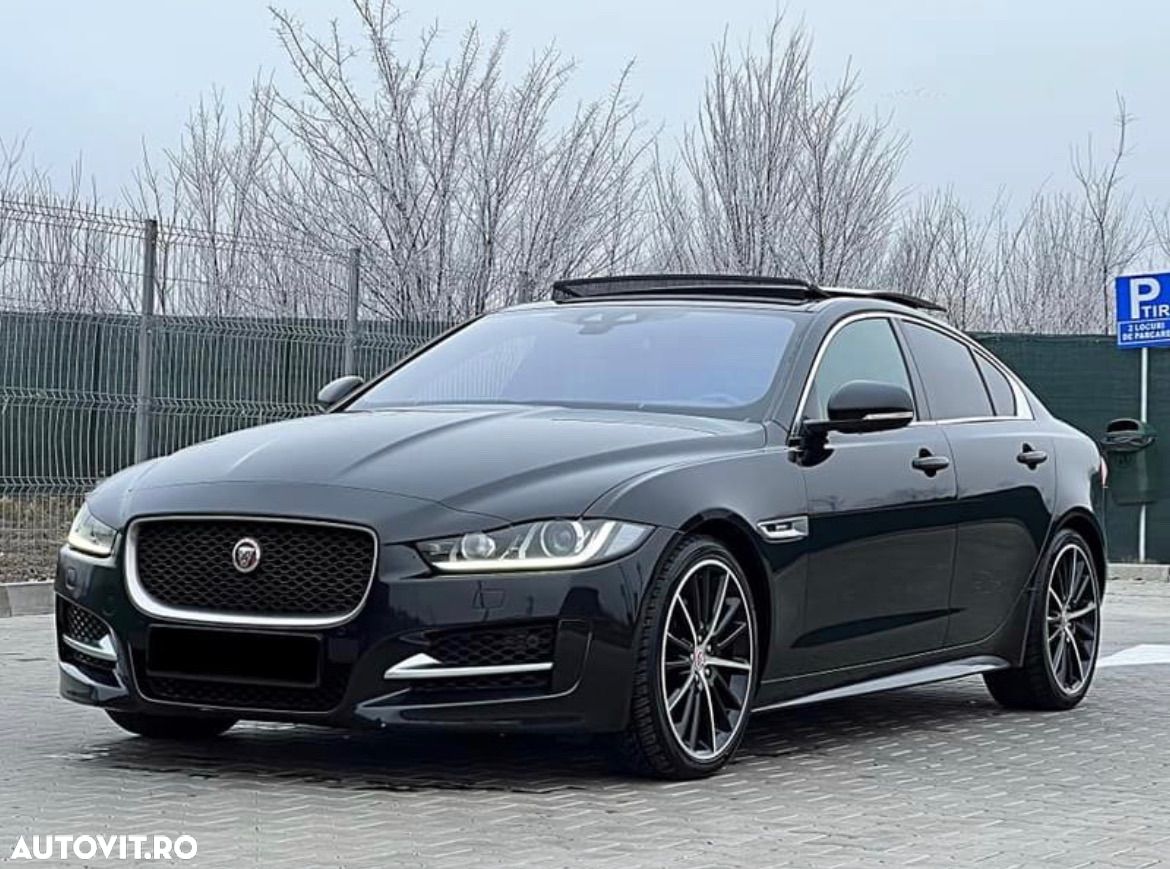 Jaguar XE 2.0 R-Sport - 1