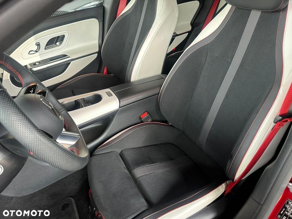 Mercedes-Benz CLA 250+ 85kWh - 13
