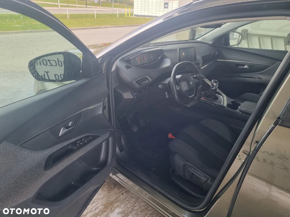 Peugeot 5008 1.2 PureTech Access S&S - 30