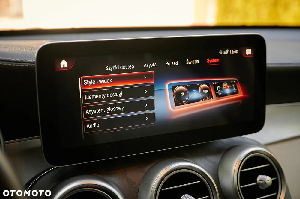 Mercedes-Benz GLC 300 e 4-Matic Business Edition - 38