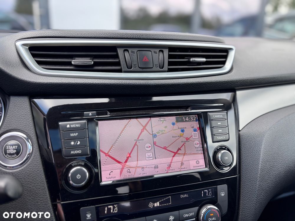 Nissan Qashqai 1.3 DIG-T N-Connecta - 20