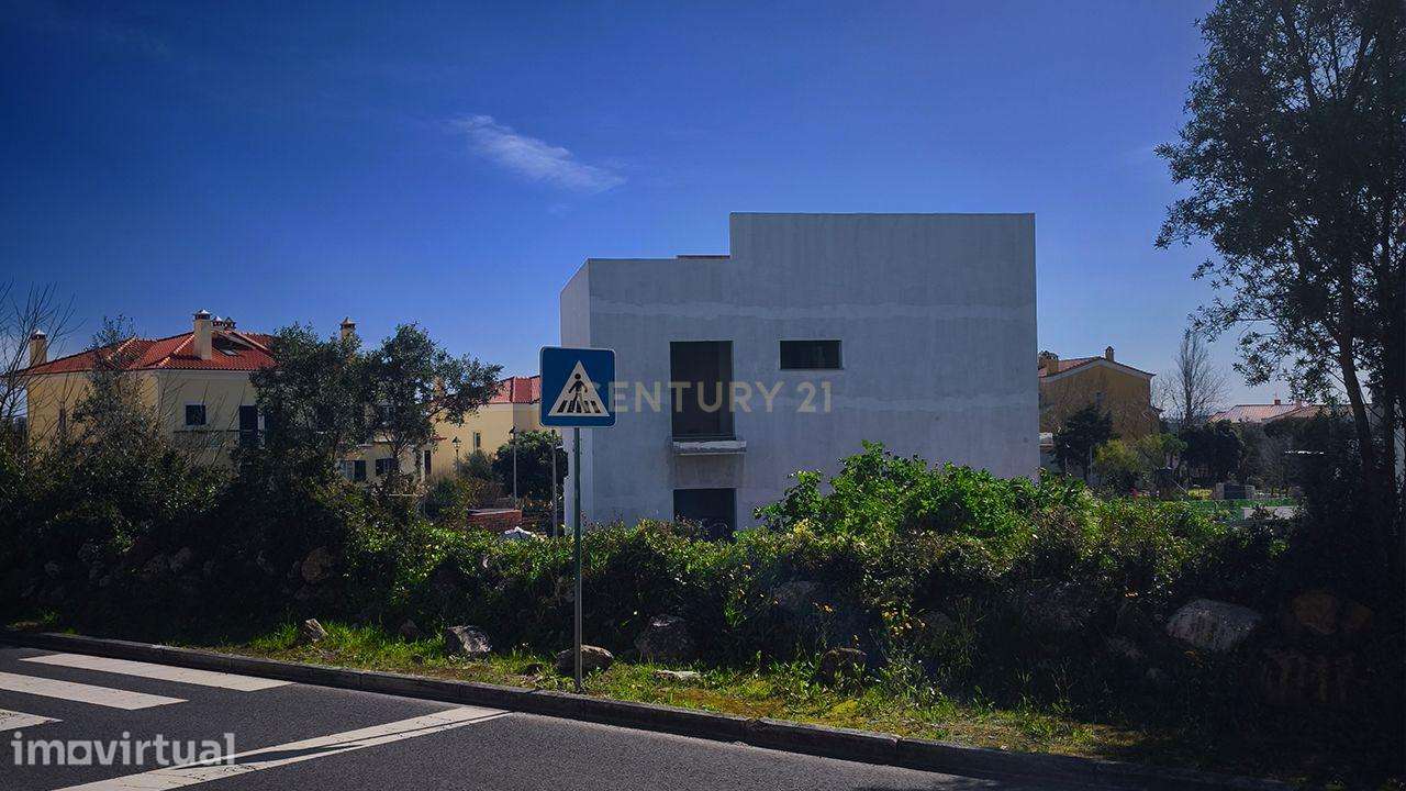 Moradia T4 de Arquitetura Contemporânea - Albarraque - Grande imagem: 5/22