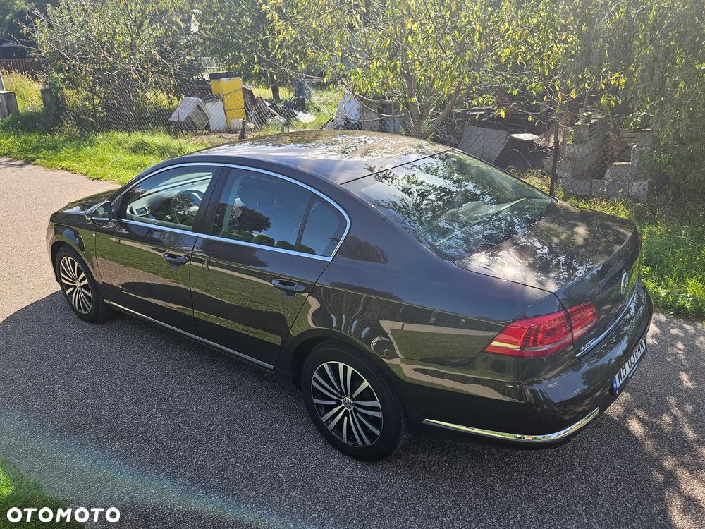 Volkswagen Passat 1.4 TSI BMT Highline - 20